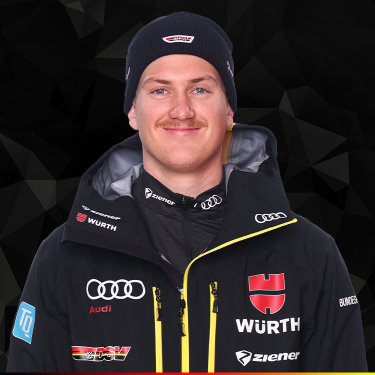 Jonas_Bachl-Staudinger-Portrait-Skideutschland-dsv-Skicross-2024_neu_copyright